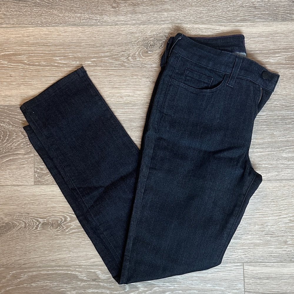NWOT NYDJ Women's Skinny Straight Jeans in Black Wash - Size 6P